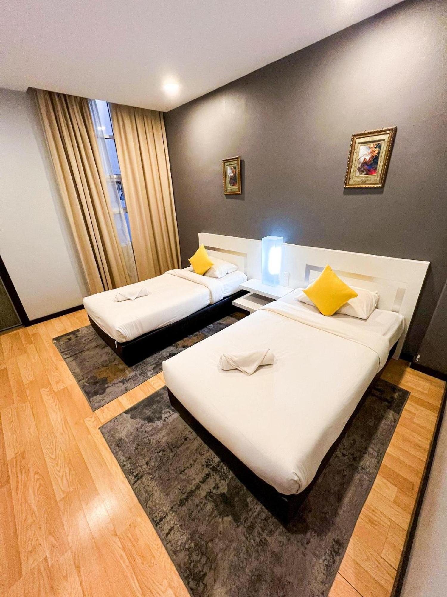 Lovita Hotel Kuantan Exterior photo