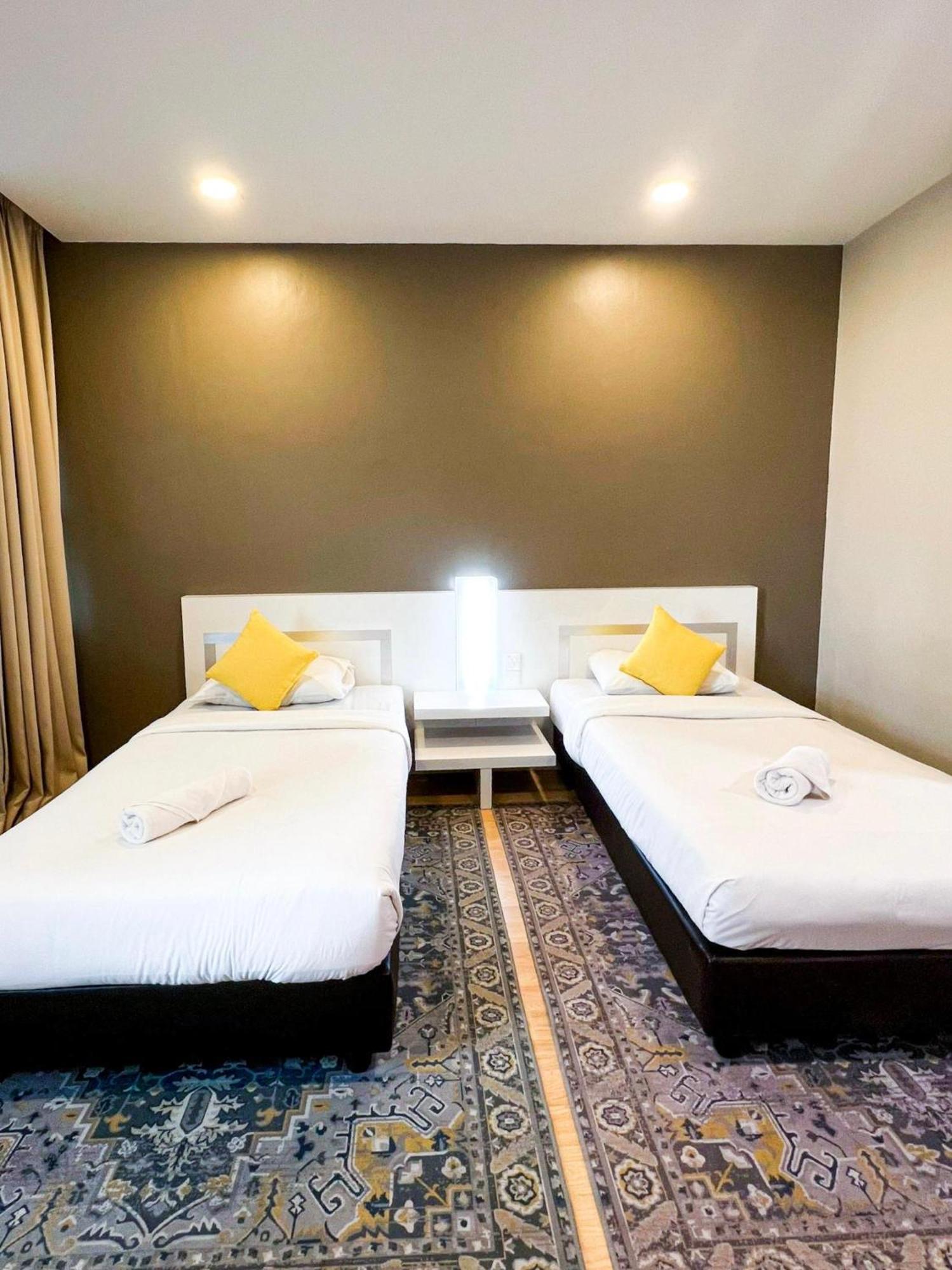 Lovita Hotel Kuantan Exterior photo